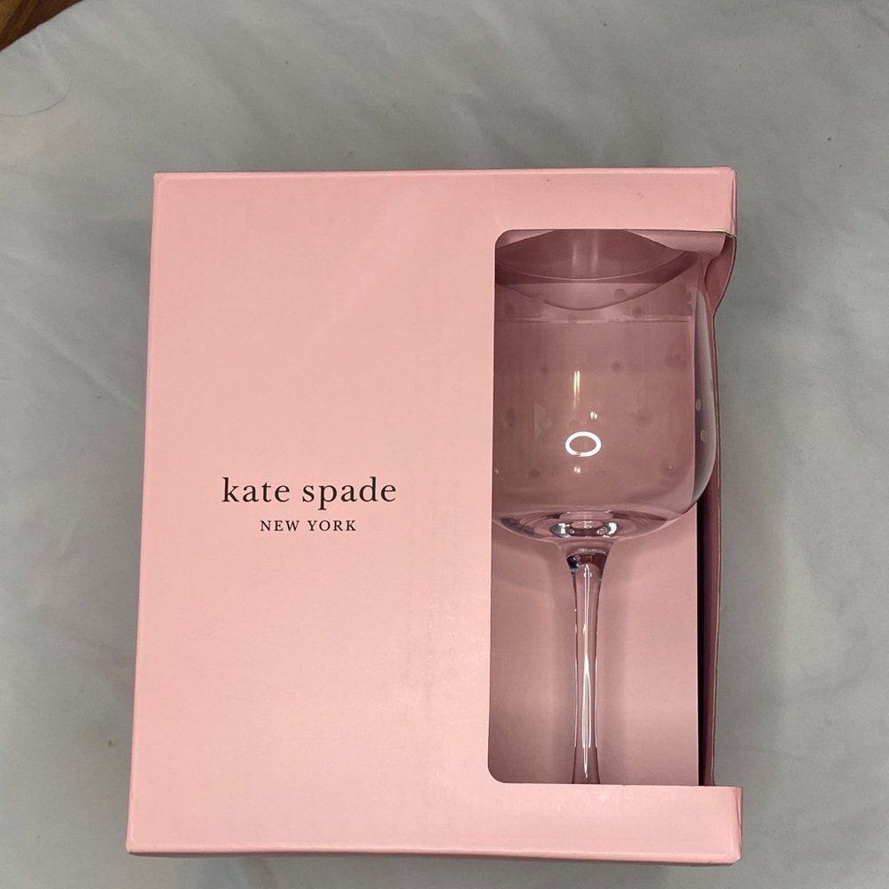 kate spade new york lennox larabee dot set of 4 Stemmed Wine Glass